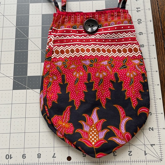 Soroya, Made in Singapore, cloth lunch/snack bag - Picture 2 of 7